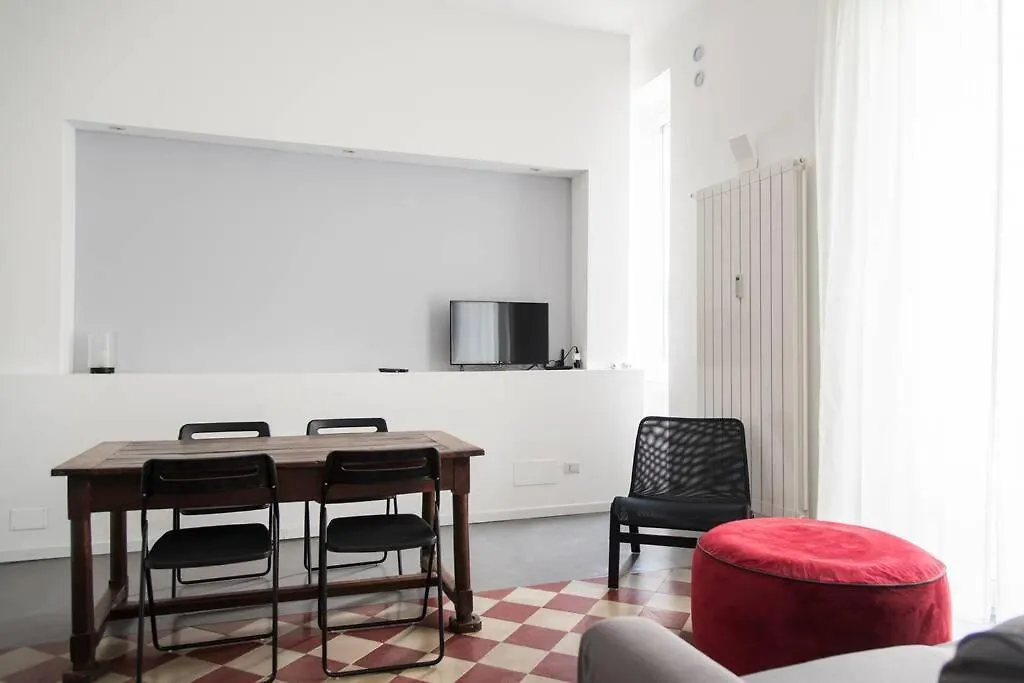 Mico 1 Bedroom Apartment - Youhosty Milano